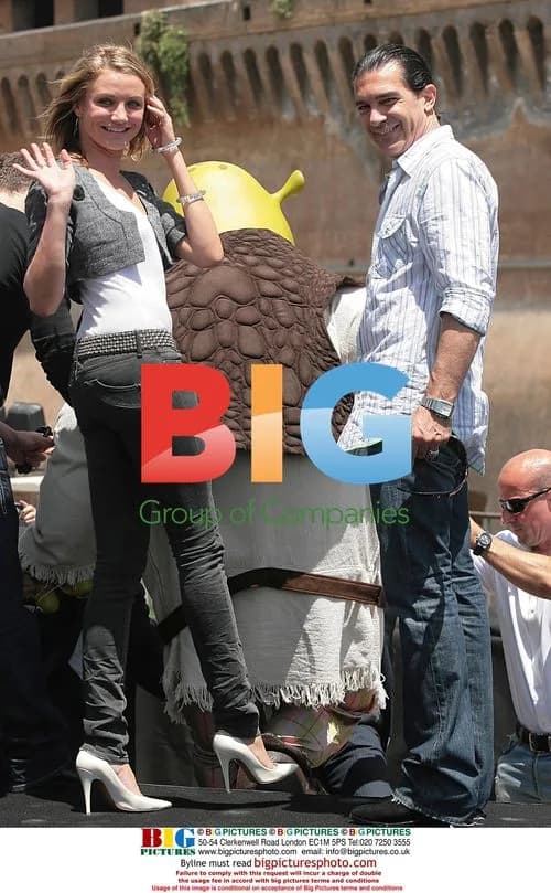 Actors at Shrek 3 Photocall in Rome