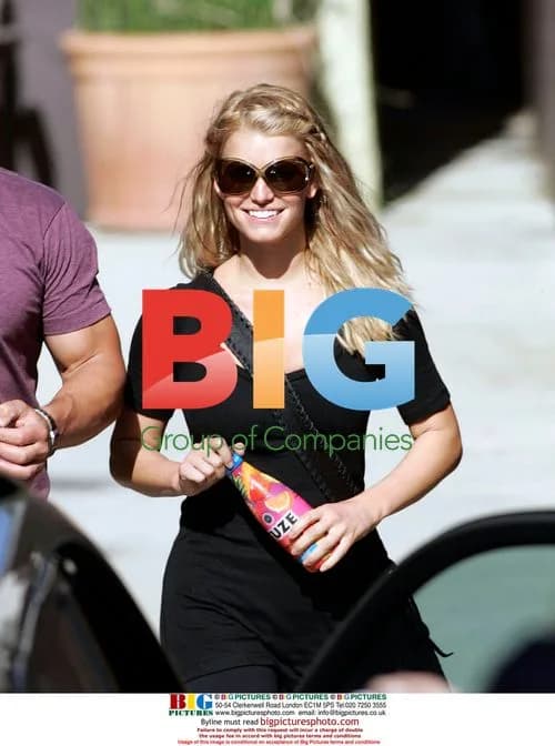 Jessica Simpson leaving the gym
