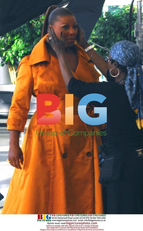 Queen Latifah Shooting Cover Girl Commercial