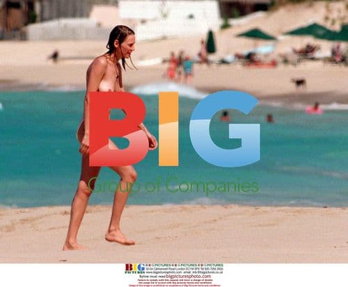 Uma Thurman on holiday in Saint-Barthelemy