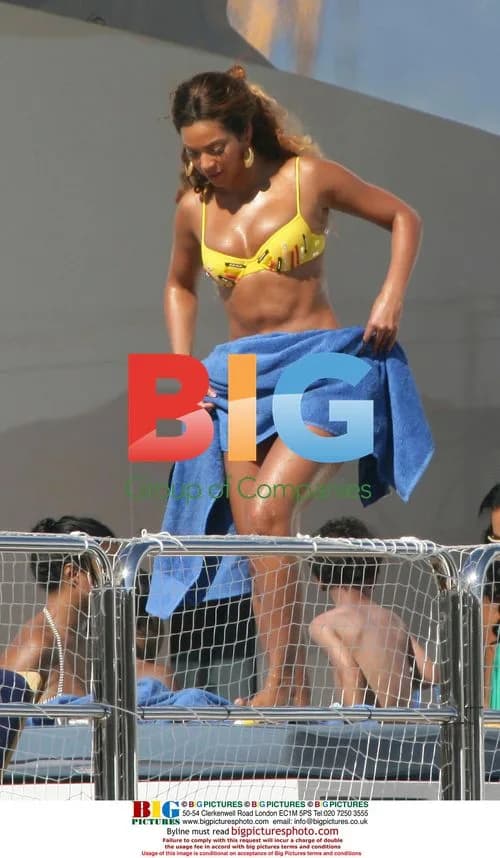 Beyonce Enjoys Yacht Ride on French Riviera