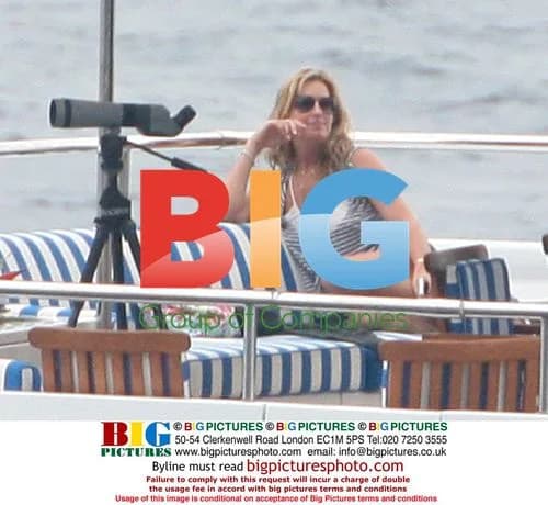 Rod Stewart and Penny Lancaster on Yacht