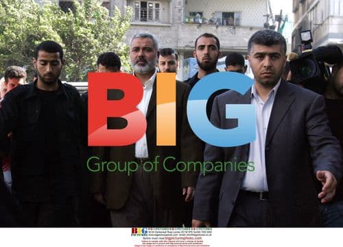 Haniyeh visits home of released engineer