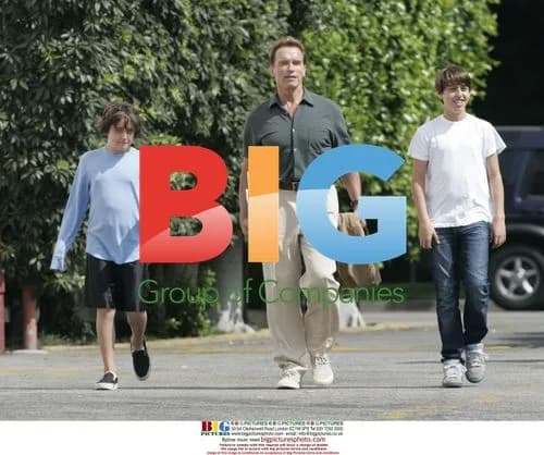 Arnold Schwarzenegger out with kids in Brentwood