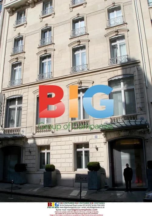 Tokio Hotel Leaves Hotel Sers in Paris