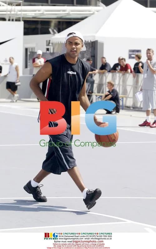 Tony settles Battle Ground in Paris