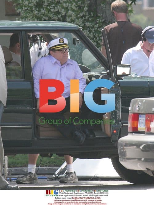 Danny Devito Filming 'It's Always Sunny'