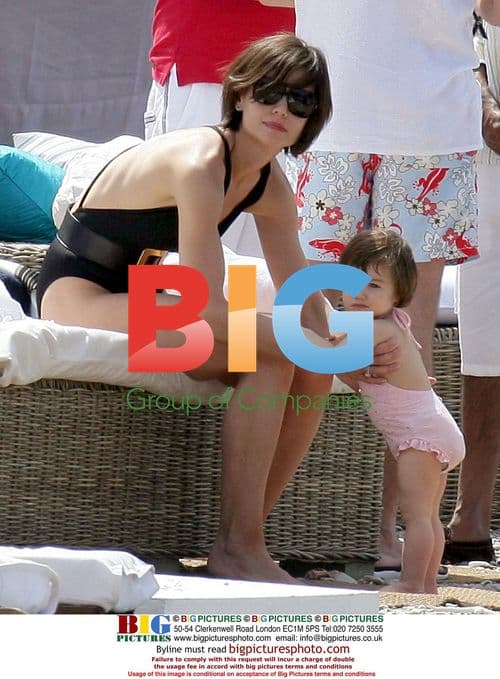 Katie Holmes and Suri Splash in the Med