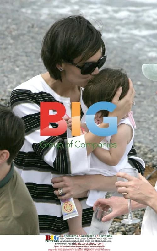 Tom Cruise and Katie Holmes with Daughter Suri