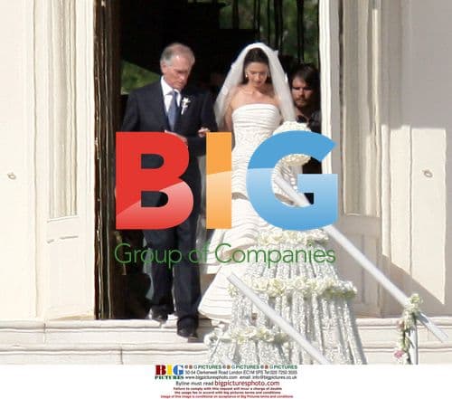 James Packer Marries Erika Baxter at Eden Roc