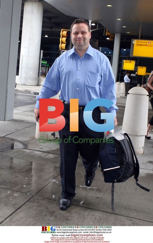 Paul Potts arrives at JFK airport