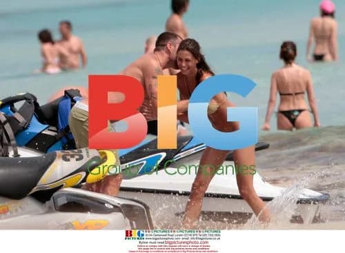 Cristian Vieri and Melissa Satta Flirting on Beach