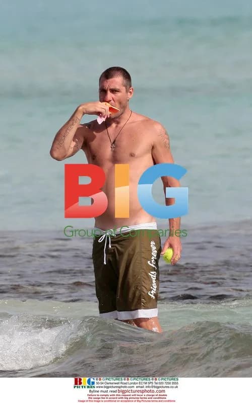 Cristian Vieri and Melissa Satta on Beach