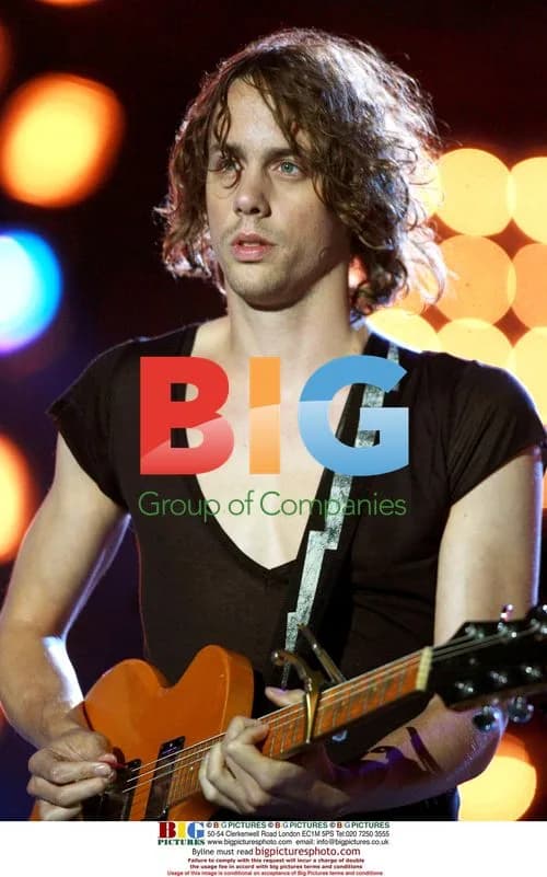 Razorlight's Johnny Burrell performs at Fete de la Musique in Paris