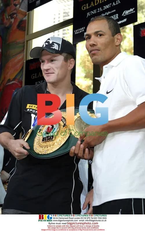 Ricky Hatton and Jose Luis Castillo at Press Conference