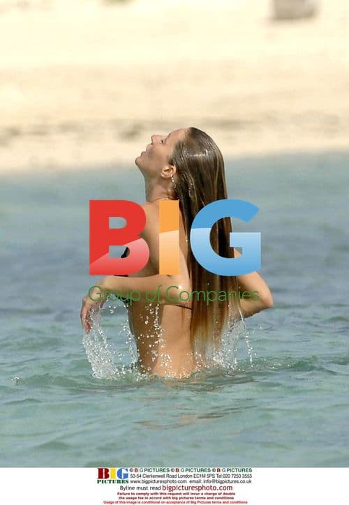 Gisele Bundchen Windsurfing in Saint Barthelemy