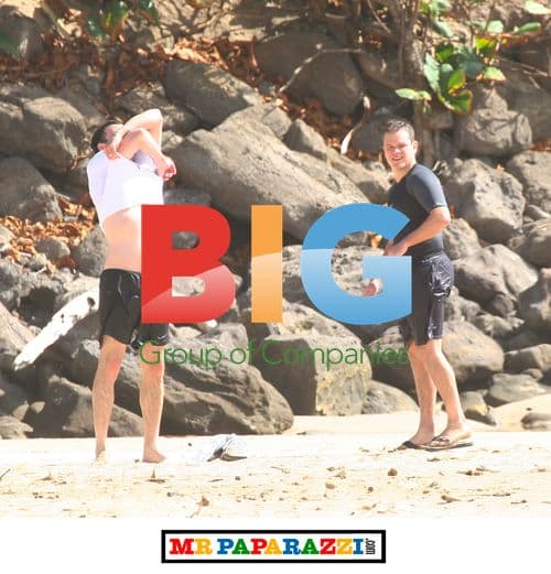 Matt Damon and Ben Affleck Surfing in Hawaii