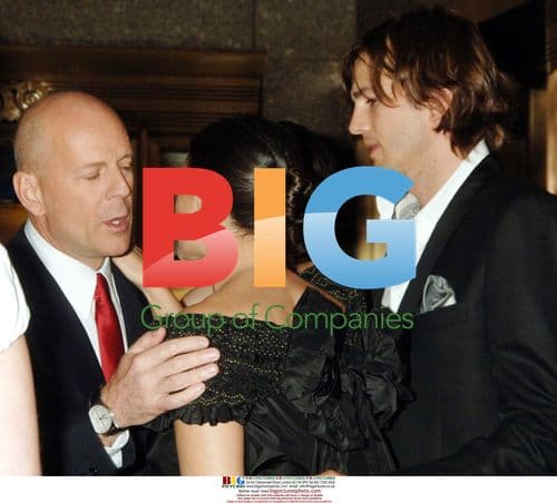 Bruce Willis, Demi Moore and Ashton Kutcher at "Live Free Or Die Hard" Premiere