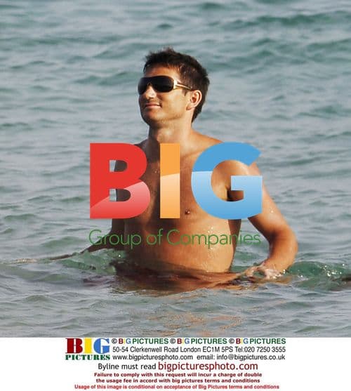 Frank Lampard and Elen Rives on holiday in Spain