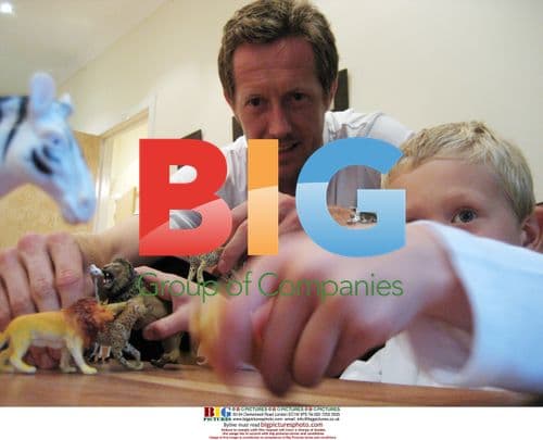 Jonas Bjorkman with son Max at Wimbledon 2007