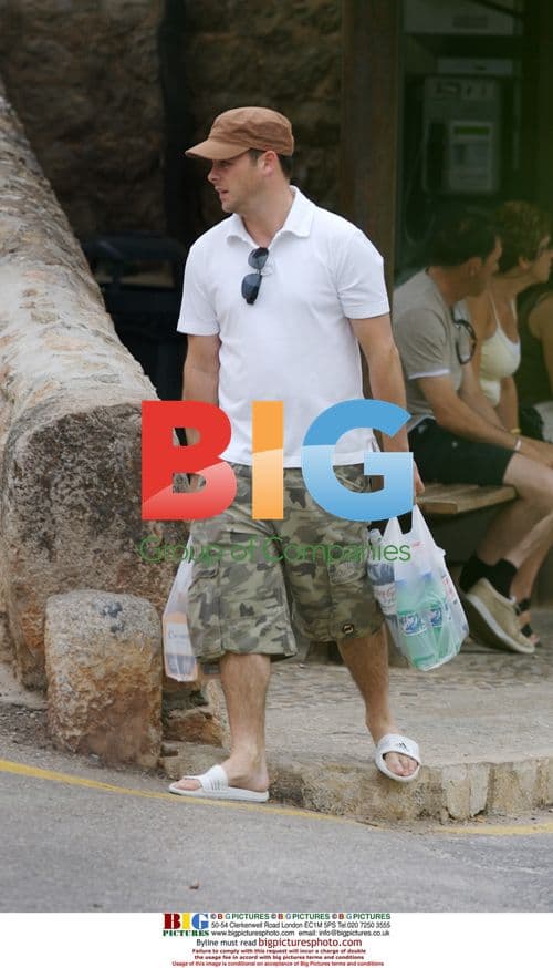 Anthony McPartlin and wife on holiday