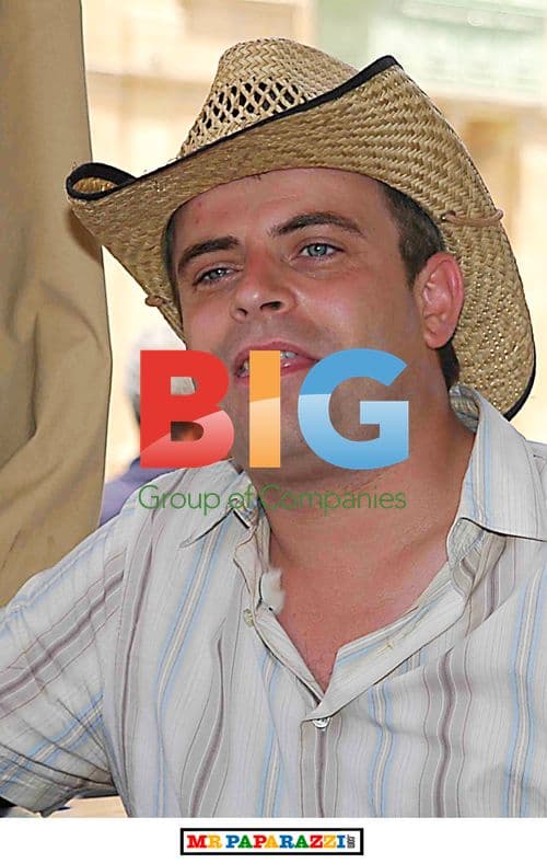 Coronation Street stars on holiday