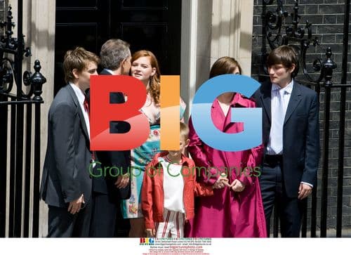 Tony Blair family leaves Downing St