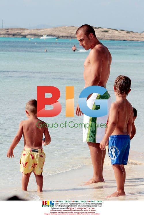 Fabio Cannavaro and Family Meet Massimo Oddo