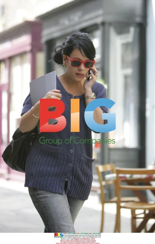 Lily Allen House Hunting in London