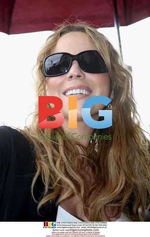 Mariah Carey Arrives at Crillon Hotel in Paris