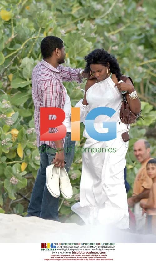 Usher and Tameka Foster in Saint Barthélemy