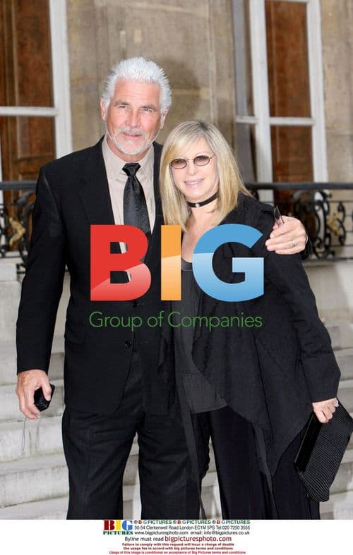 Barbra Streisand Receives French Legion of Honour