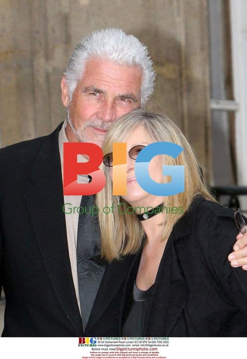 Barbra Streisand Receives French Legion of Honour