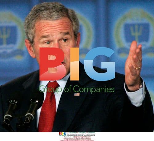 Bush Discusses Iraq War at Naval War College