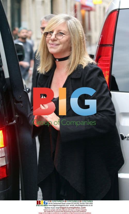 Barbra Streisand Receives French Legion of Honour