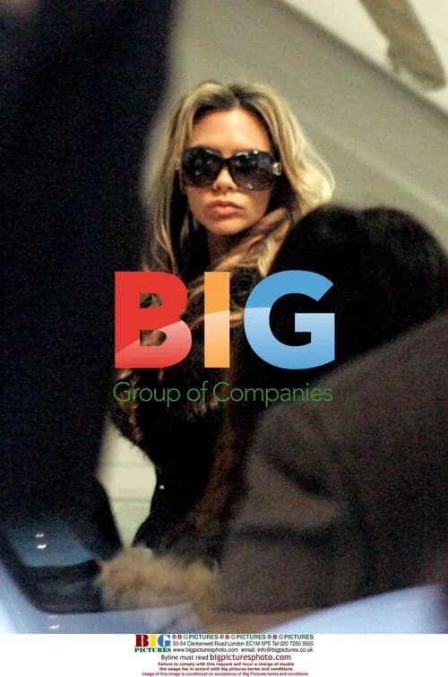 Victoria Beckham Shopping in Paris