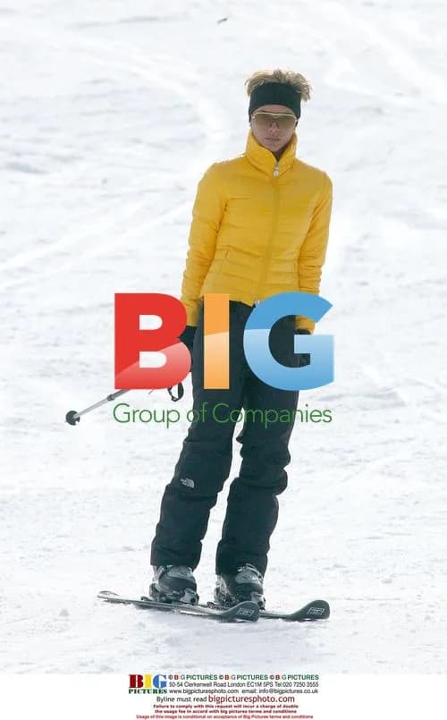 Victoria Beckham enjoys sunny weather in Courchevel