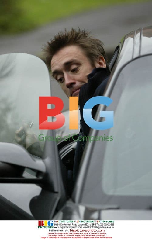 Richard Hammond out in his Porsche