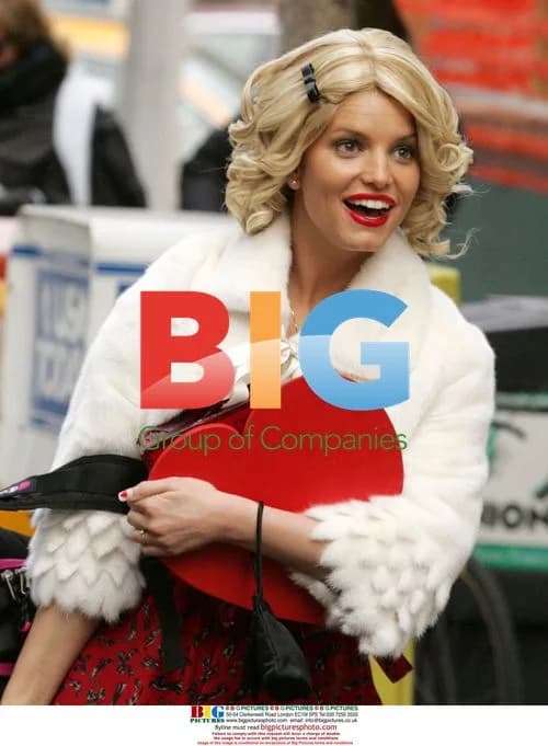 Jessica Simpson films 'Blond Ambition' in NYC