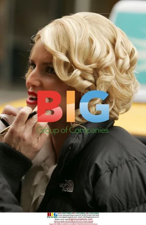 Jessica Simpson films 'Blond Ambition' in NYC