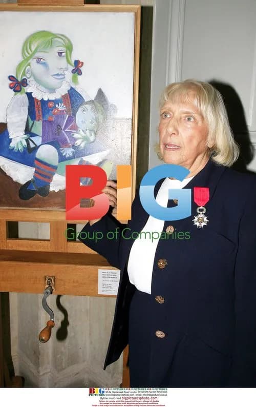 Maya Picasso Awarded at Legion of Honor Ceremony
