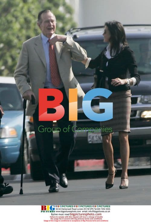 Teri Hatcher and George Bush, Sr. Lunch at LA Country Club