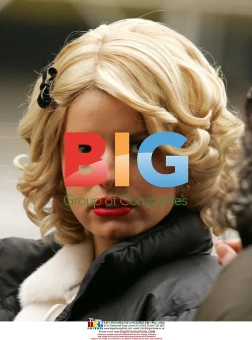 Jessica Simpson films 'Blond Ambition' in NYC