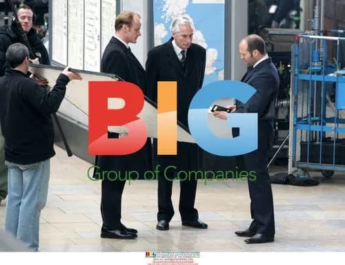 Jason Statham Films 'The Bank Job' in London