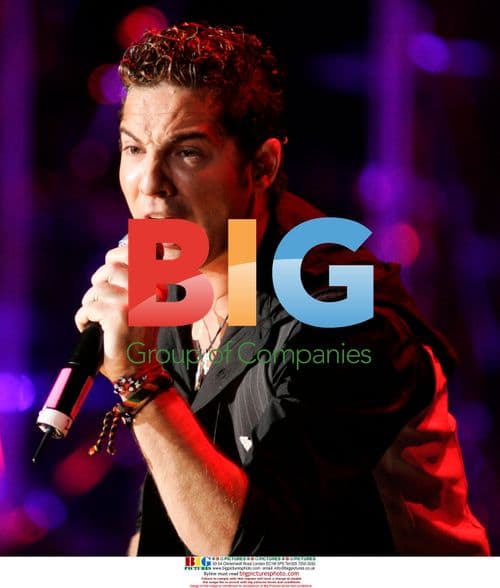 David Bisbal performs at Viva Romance concert