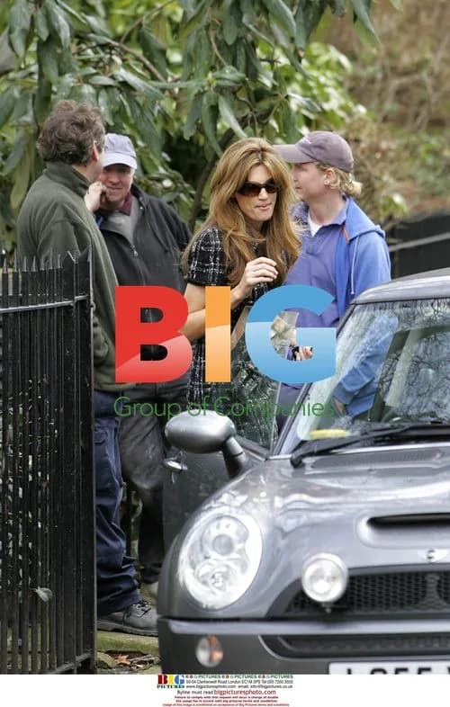 Jemimah Khan goes shopping in West London
