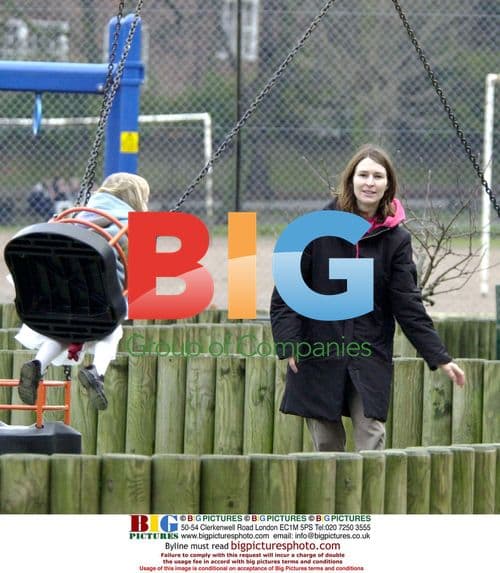 Helen Baxendale Out With Kids