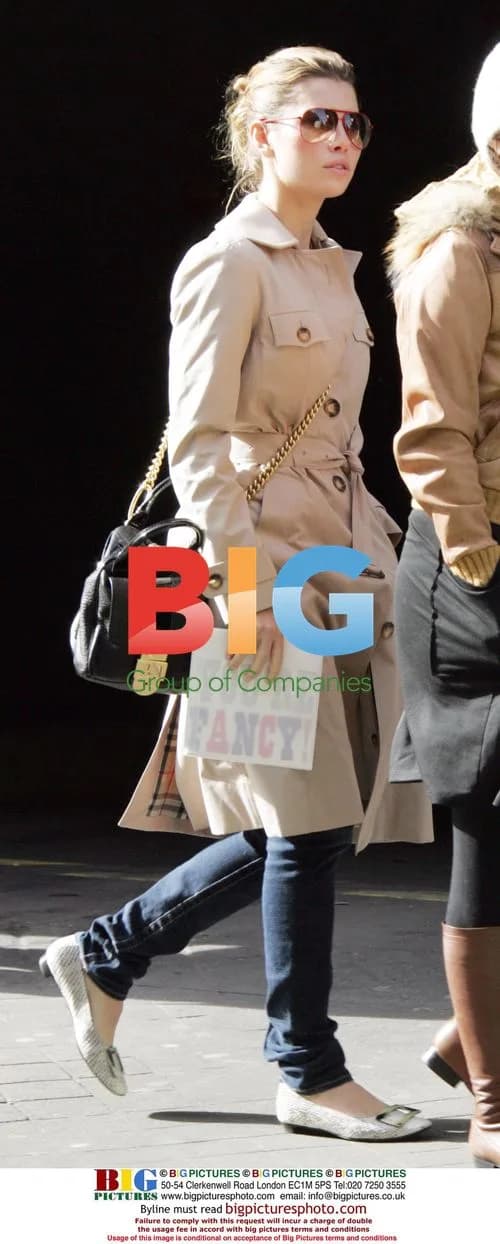Jessica Biel and friend shop in Paris