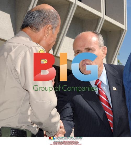 Giuliani Greets LA Sheriff Baca