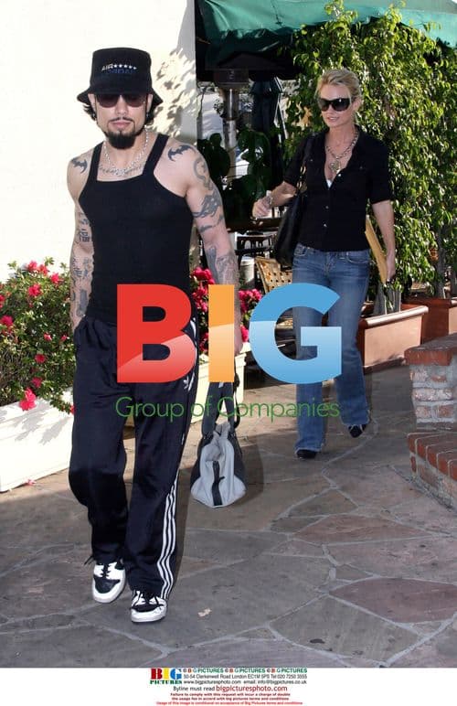 Dave Navarro & Girlfriend Tami Donaldson Lunch in West Hollywood